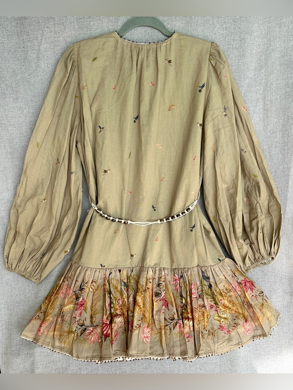House of Harlow 1960 Floral Birds  wide long sleeve belted mini dress size M - Picture 8 of 16
